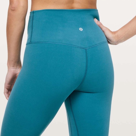 Lululemon Align Pant II *25" Capri 4 - Picture 3 of 9